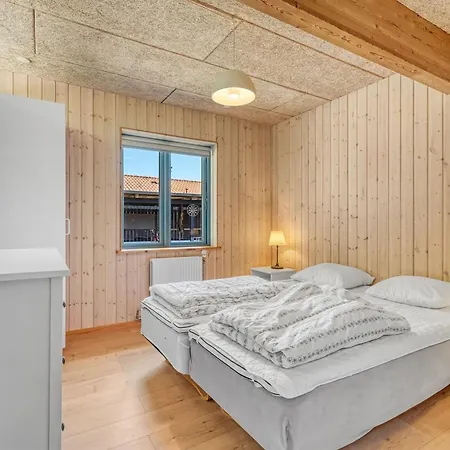 Othulf - 200m From The Sea By Interhome *